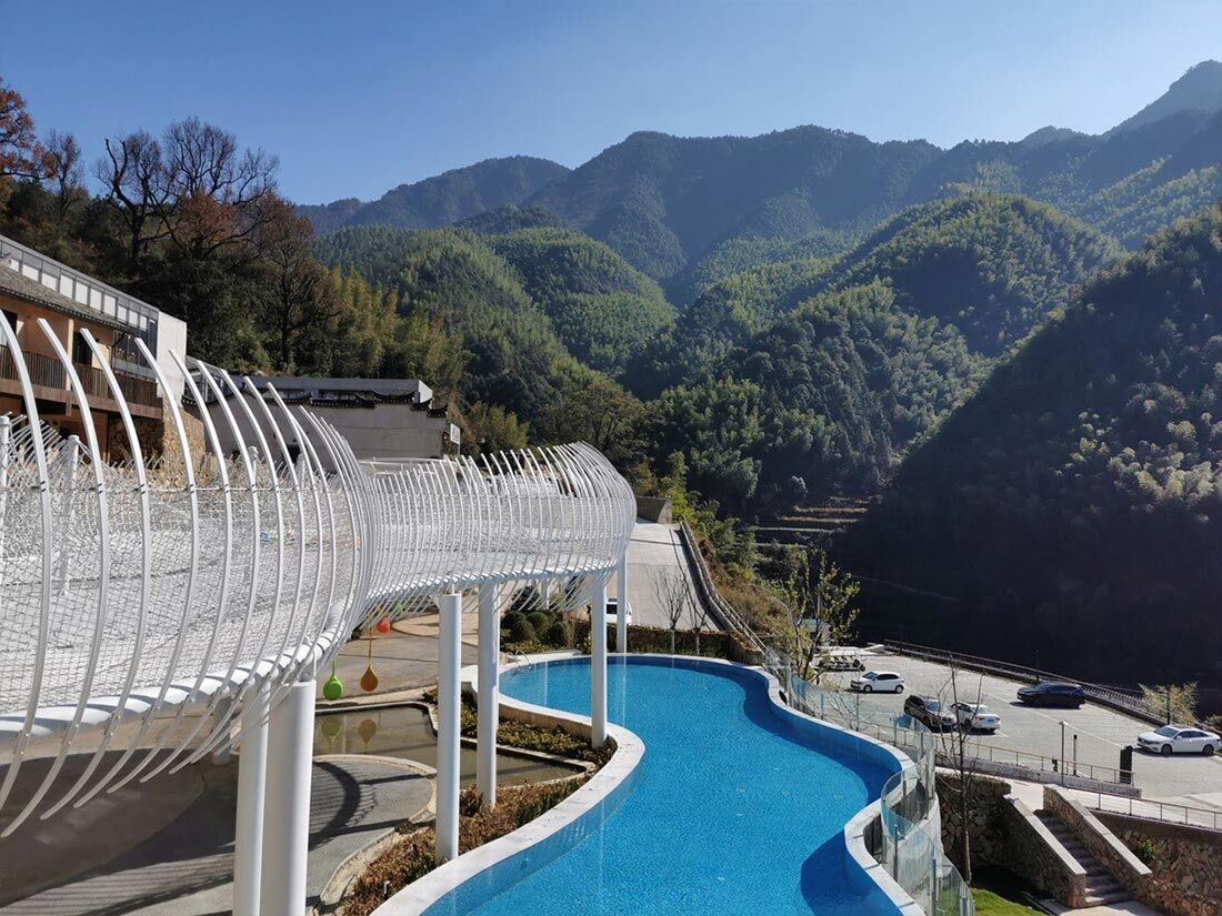 Cloud amusement park