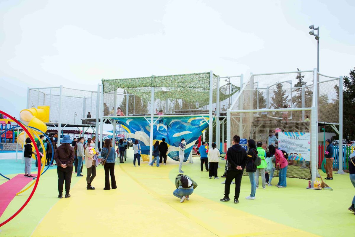 Outdoor Children's Playground (14).jpg