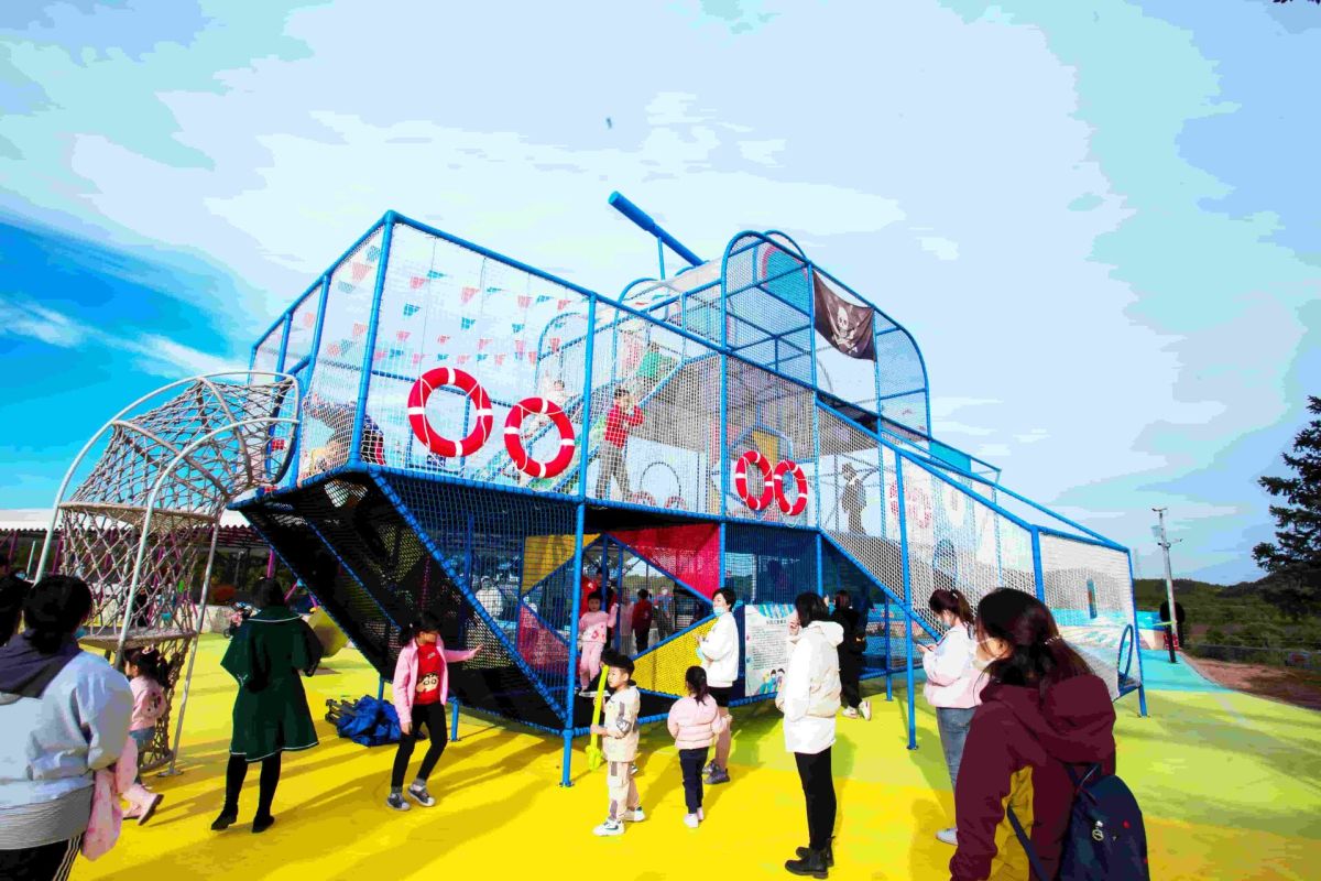 Outdoor Children's Playground (18).jpg