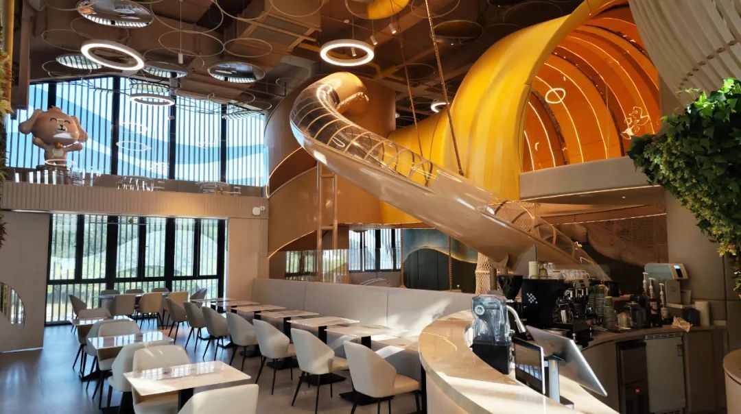 Indoor playground equipment (8).jpg