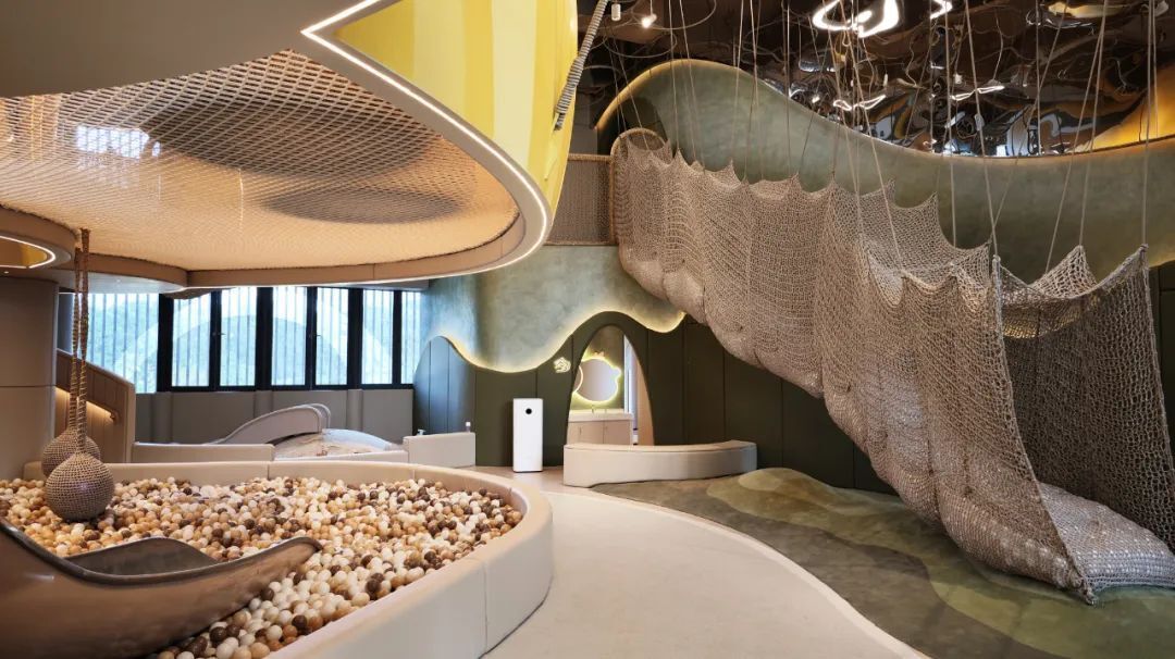 Indoor playground equipment (9).jpg