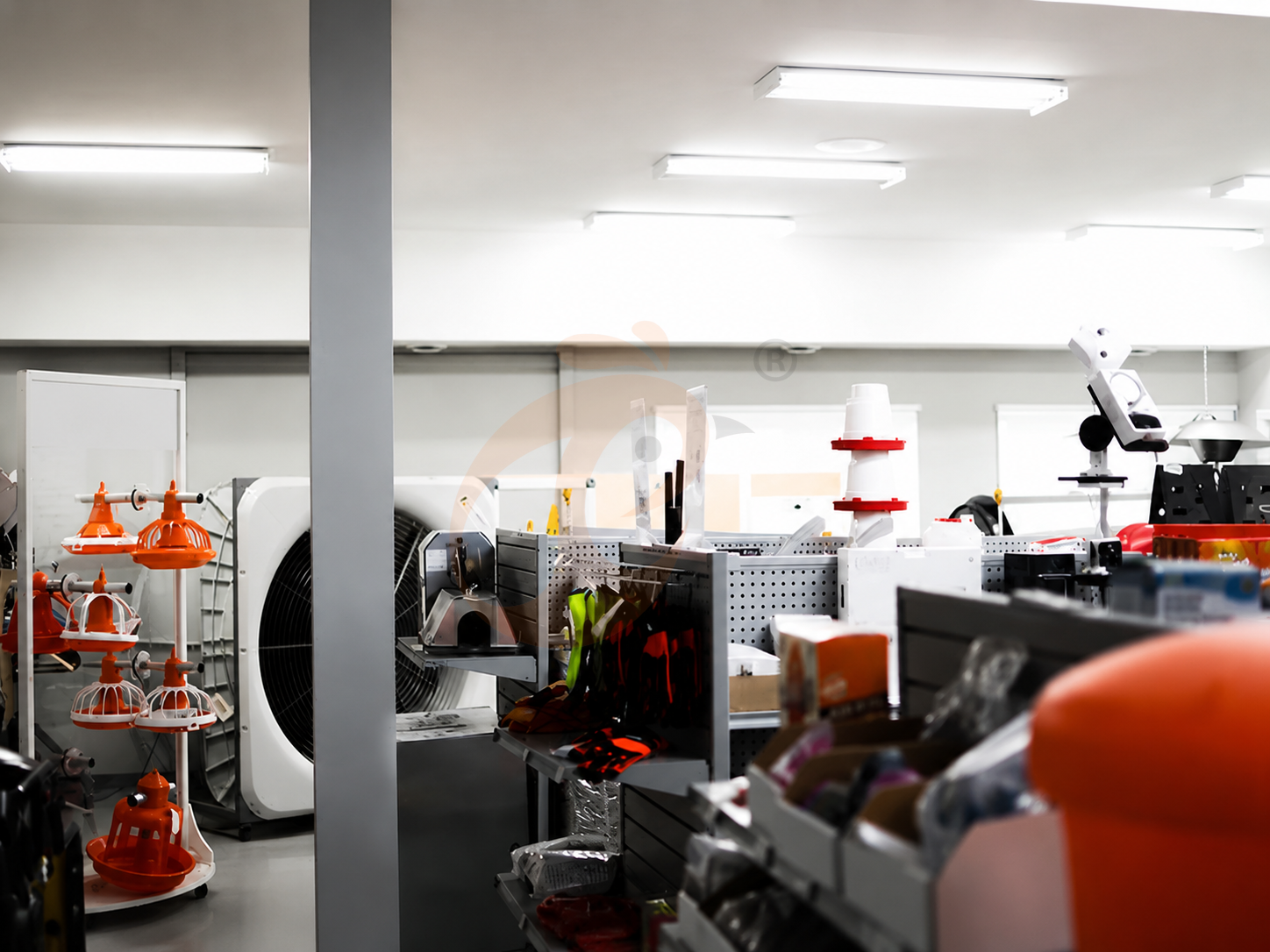 Poultry Equipment Supplier | 5 Practical Tips To Choose The Right One