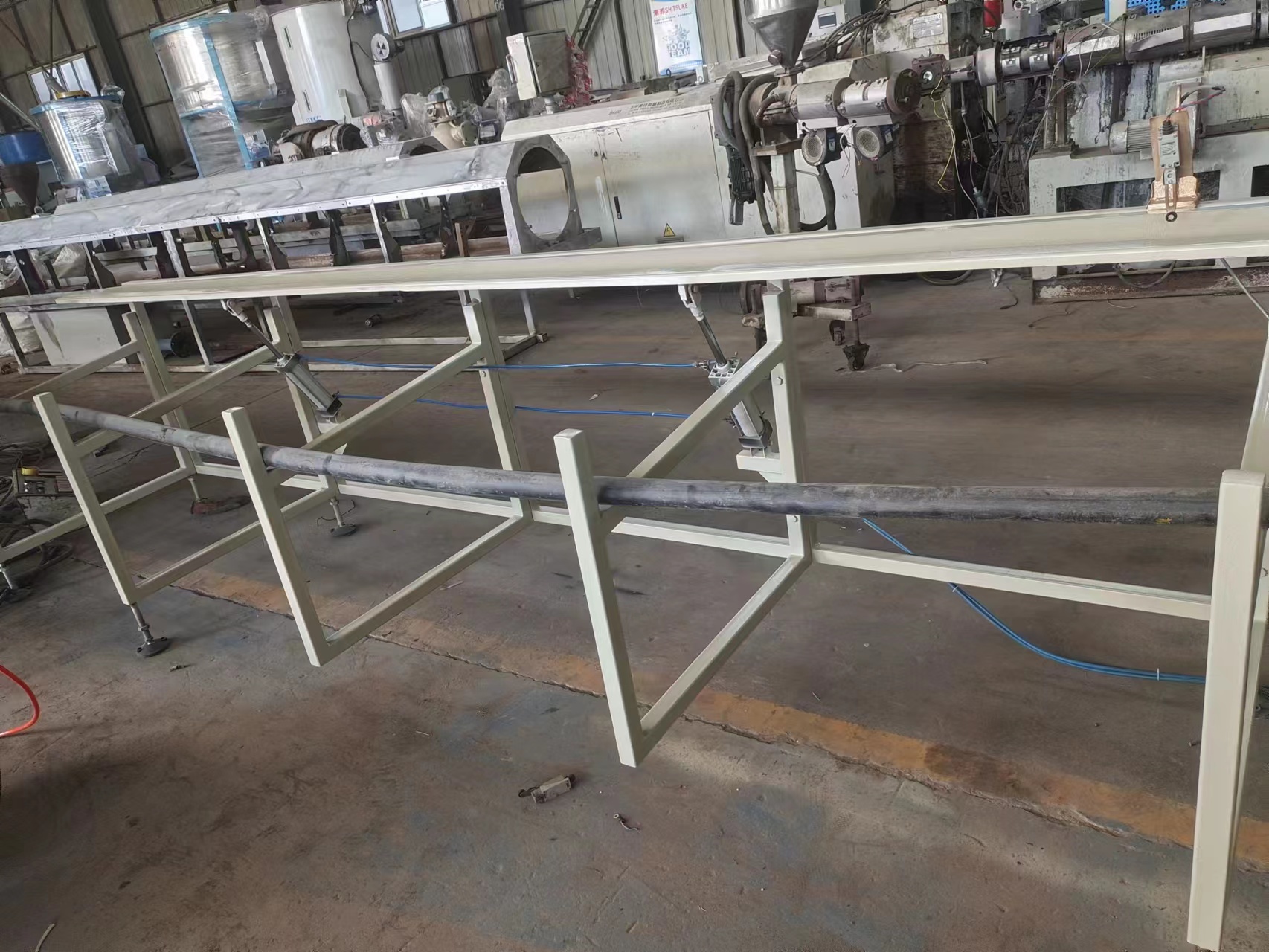 16mm-110mm three-layer co-extruded hdpe production line