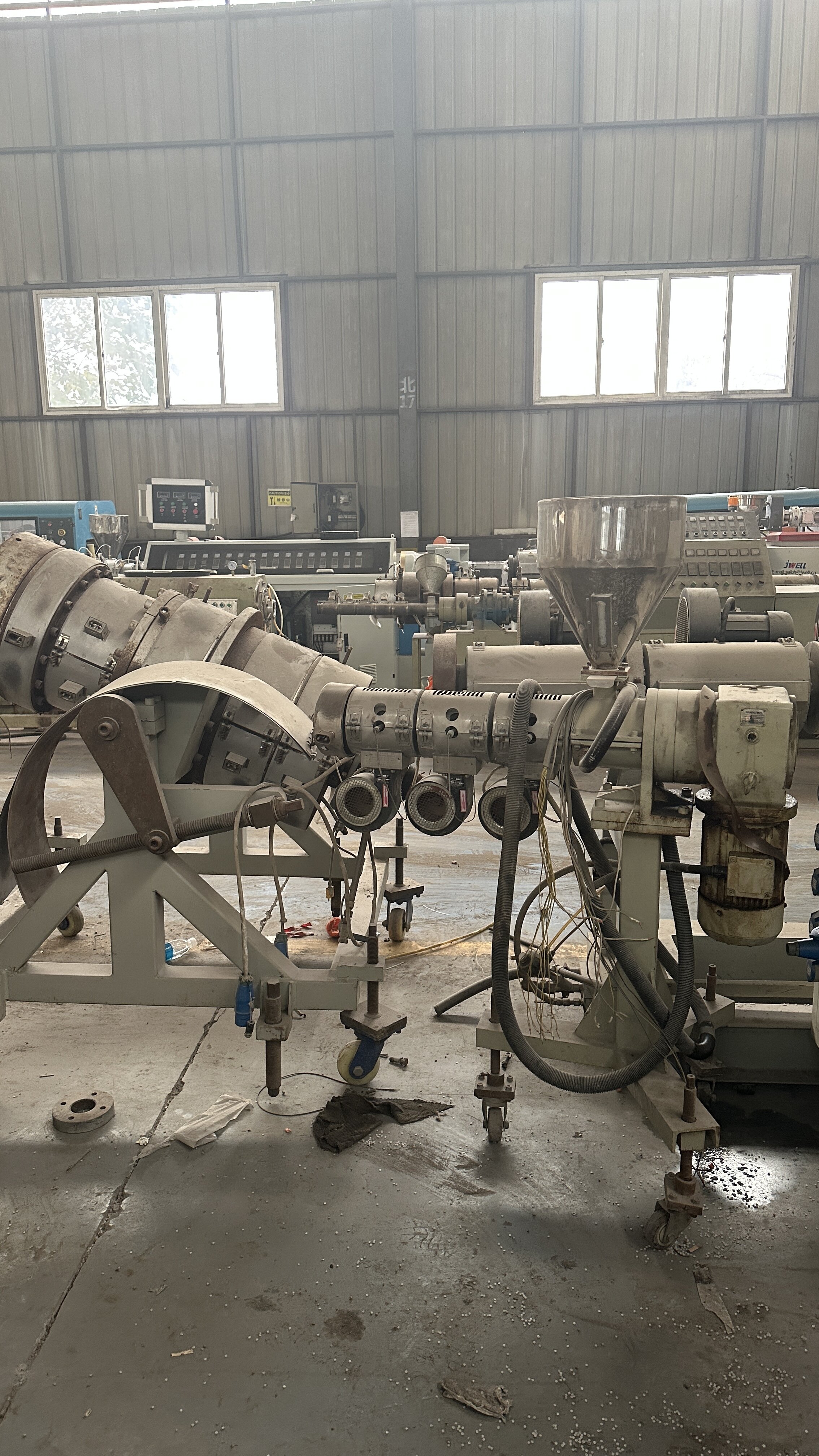 110mm-315mm triple co-extrusion line