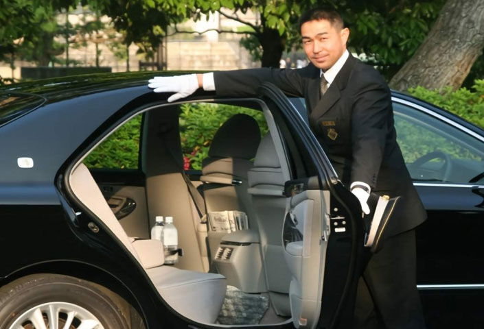 Chauffeur Drive Service