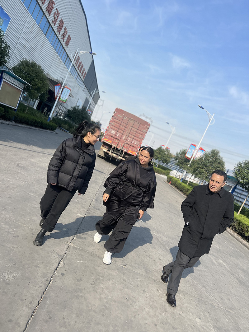 照片2(1).jpg 照片2(1).jpg