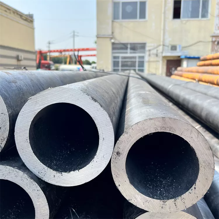 Carbon steel seamless steel pipe