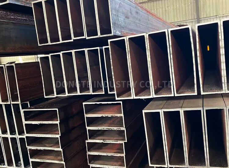Carbon Steel Rectangular Tube