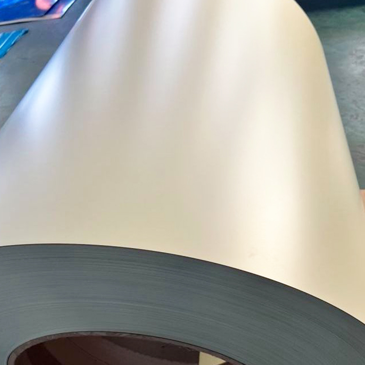 Color coated roll anti-corrosion and wear-resistant