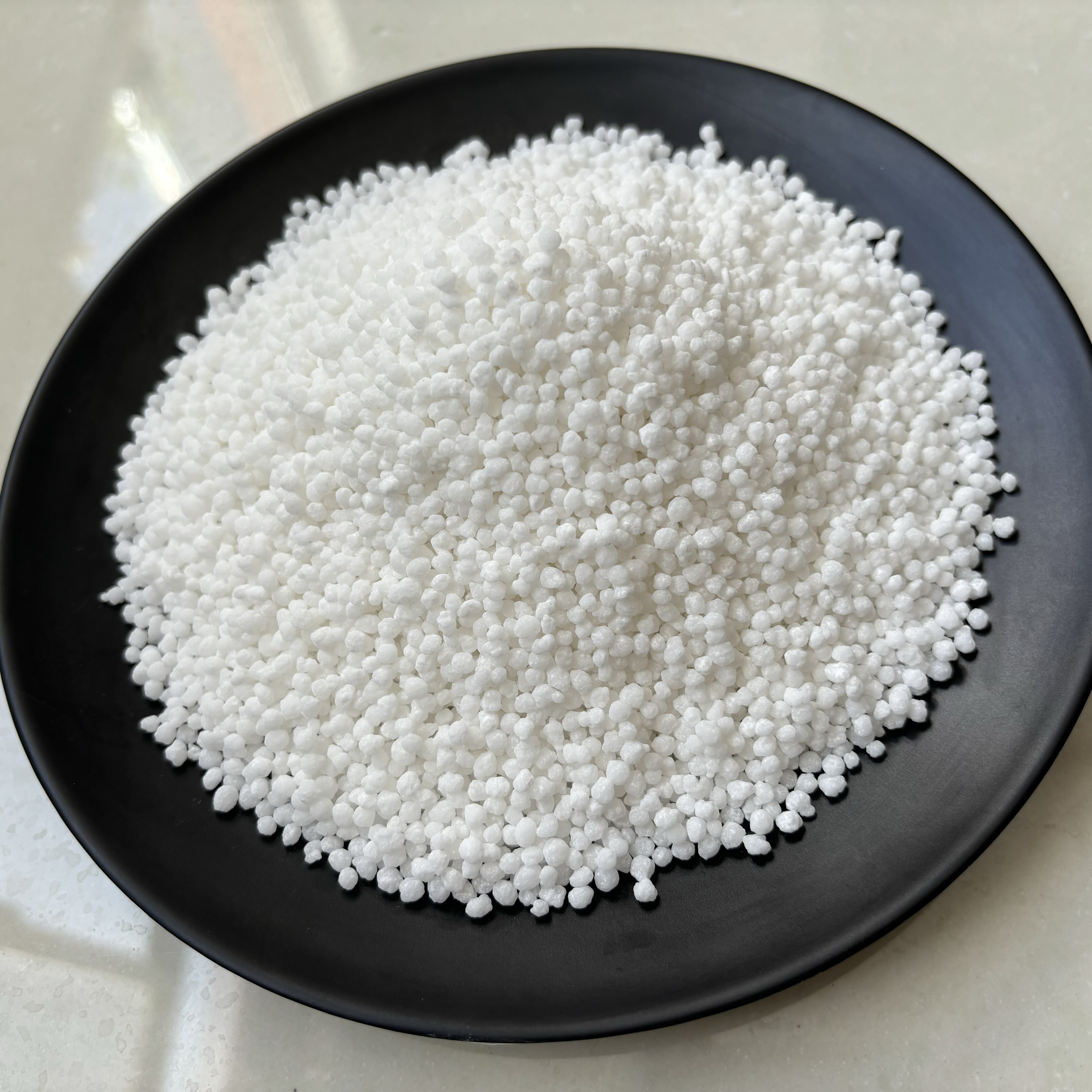Calcium nitrate ammonium