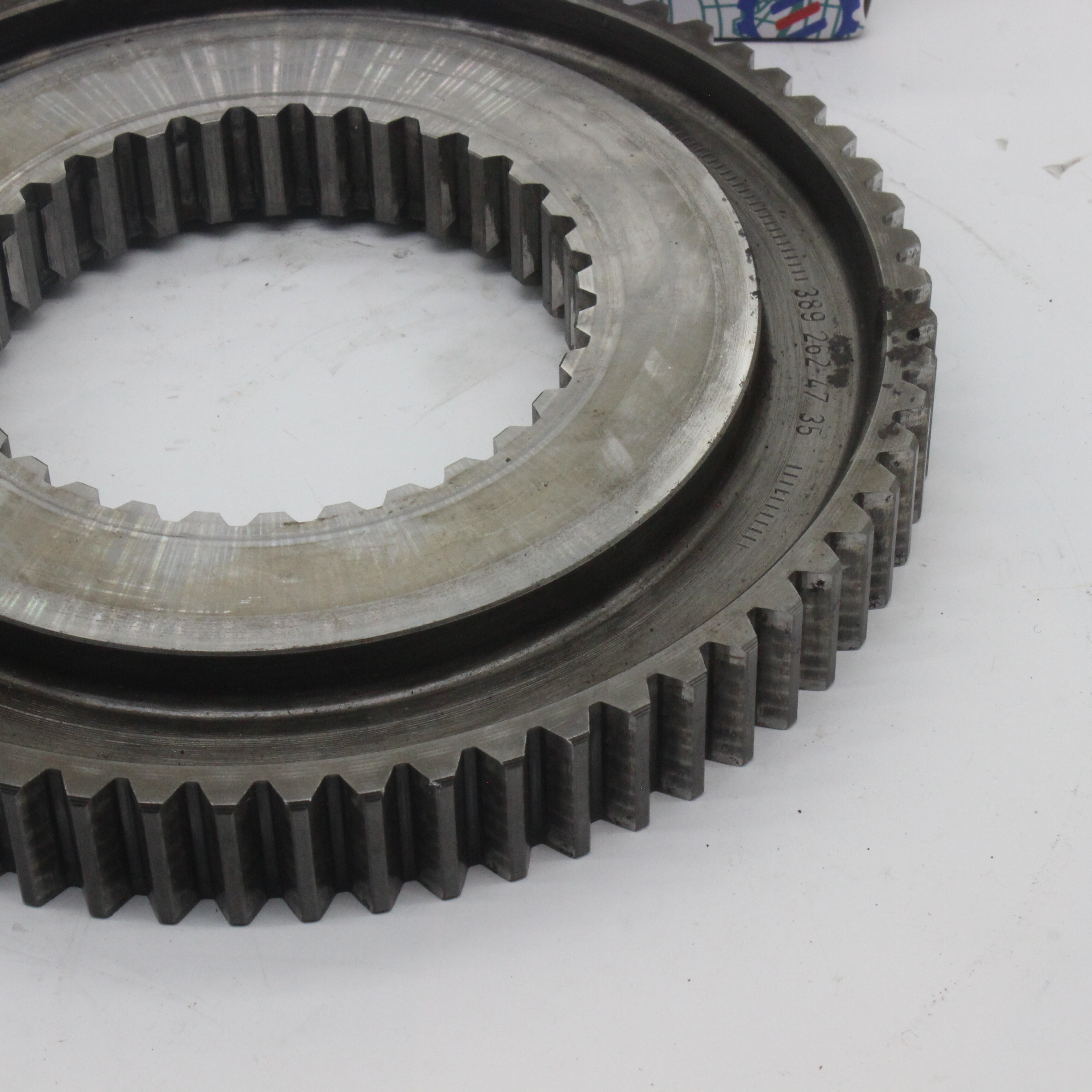 3892624735 Gear holder