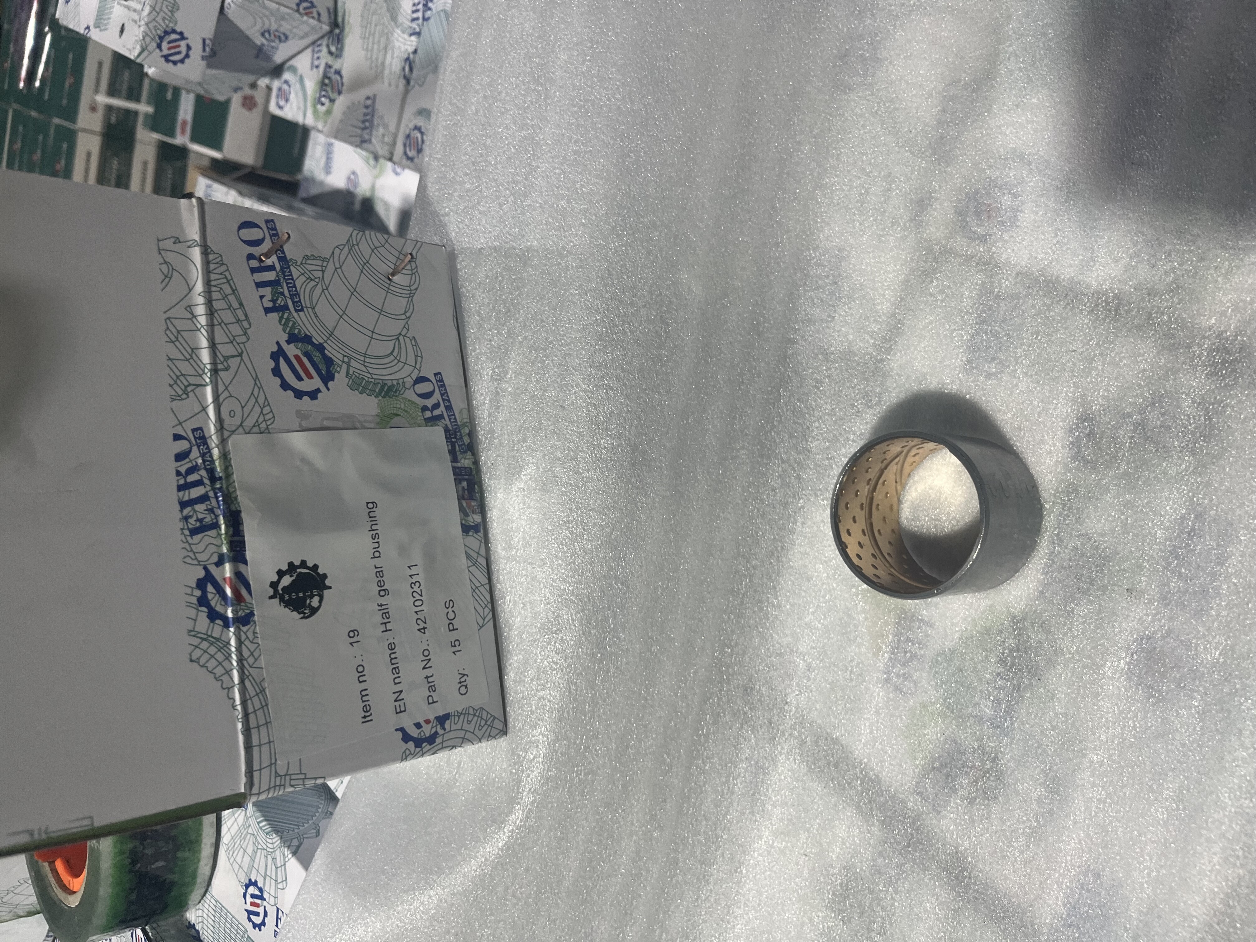 半轴齿衬套42102311 Half gear bushing