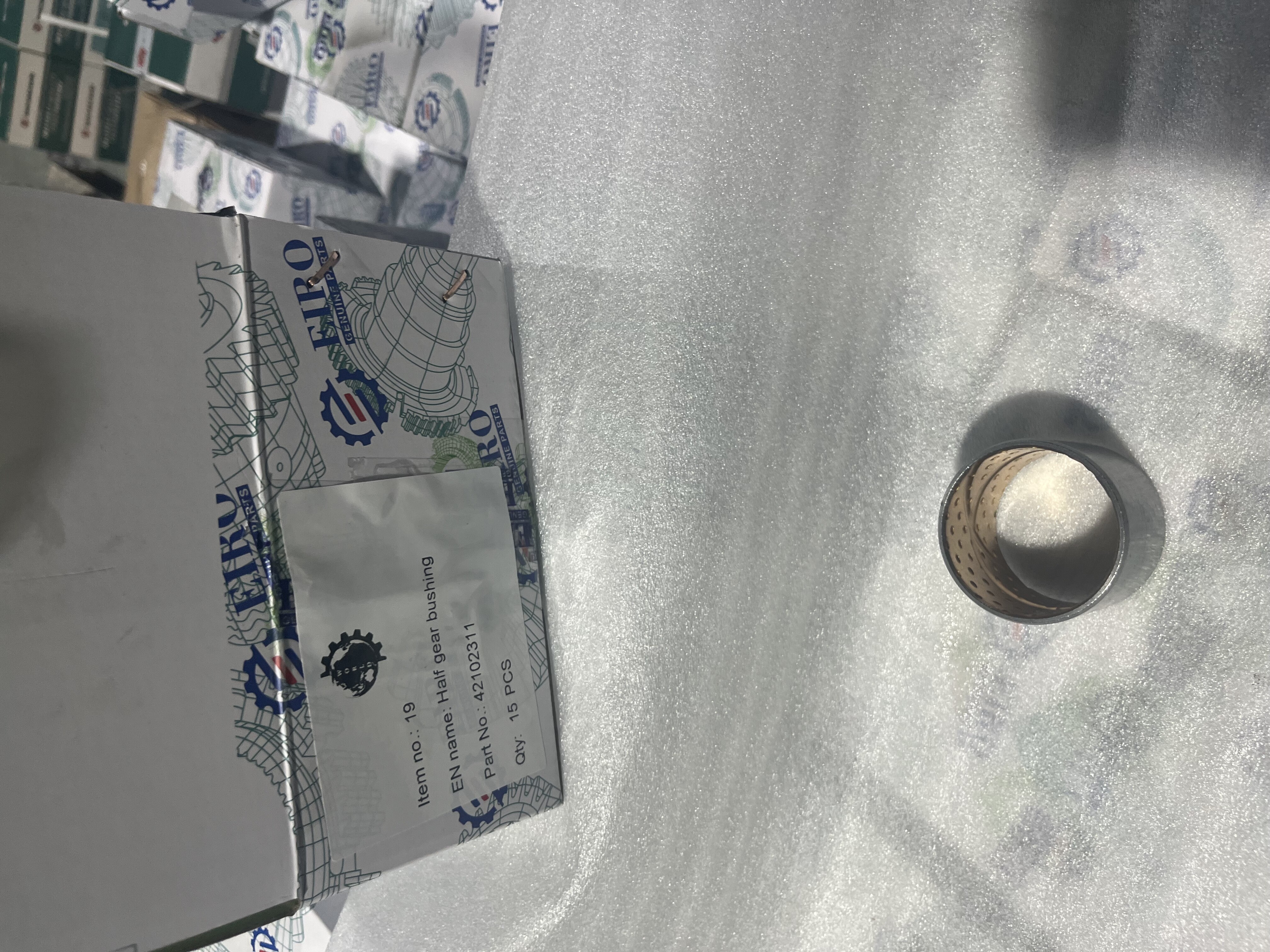 半轴齿衬套42102311 Half gear bushing