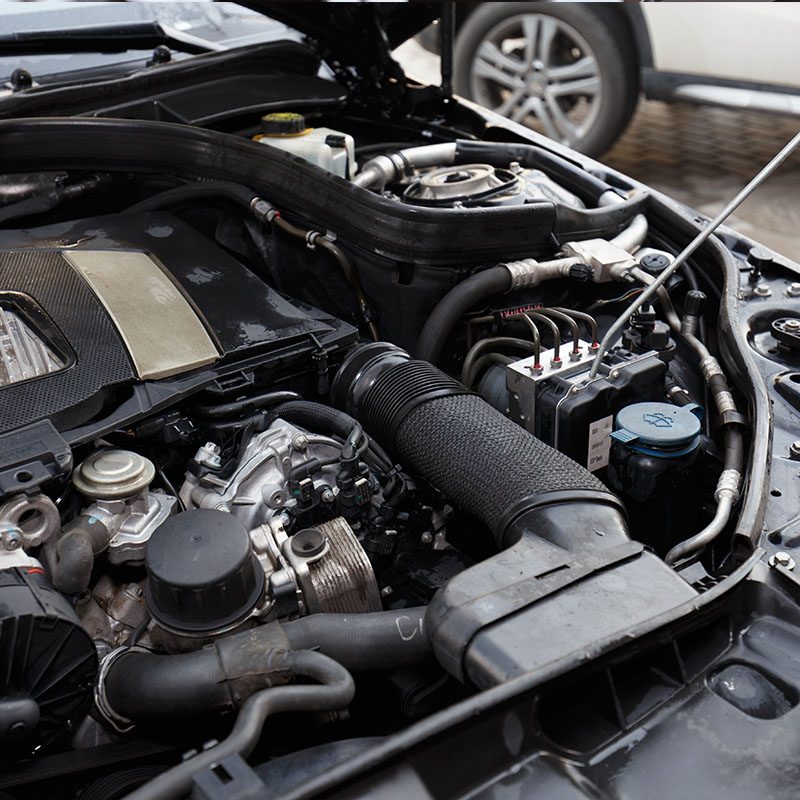 Do you know what parts a heavy truck is made of?