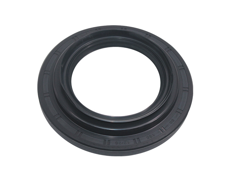 Dongfeng 153 rear axle differential oil seal (boutique)