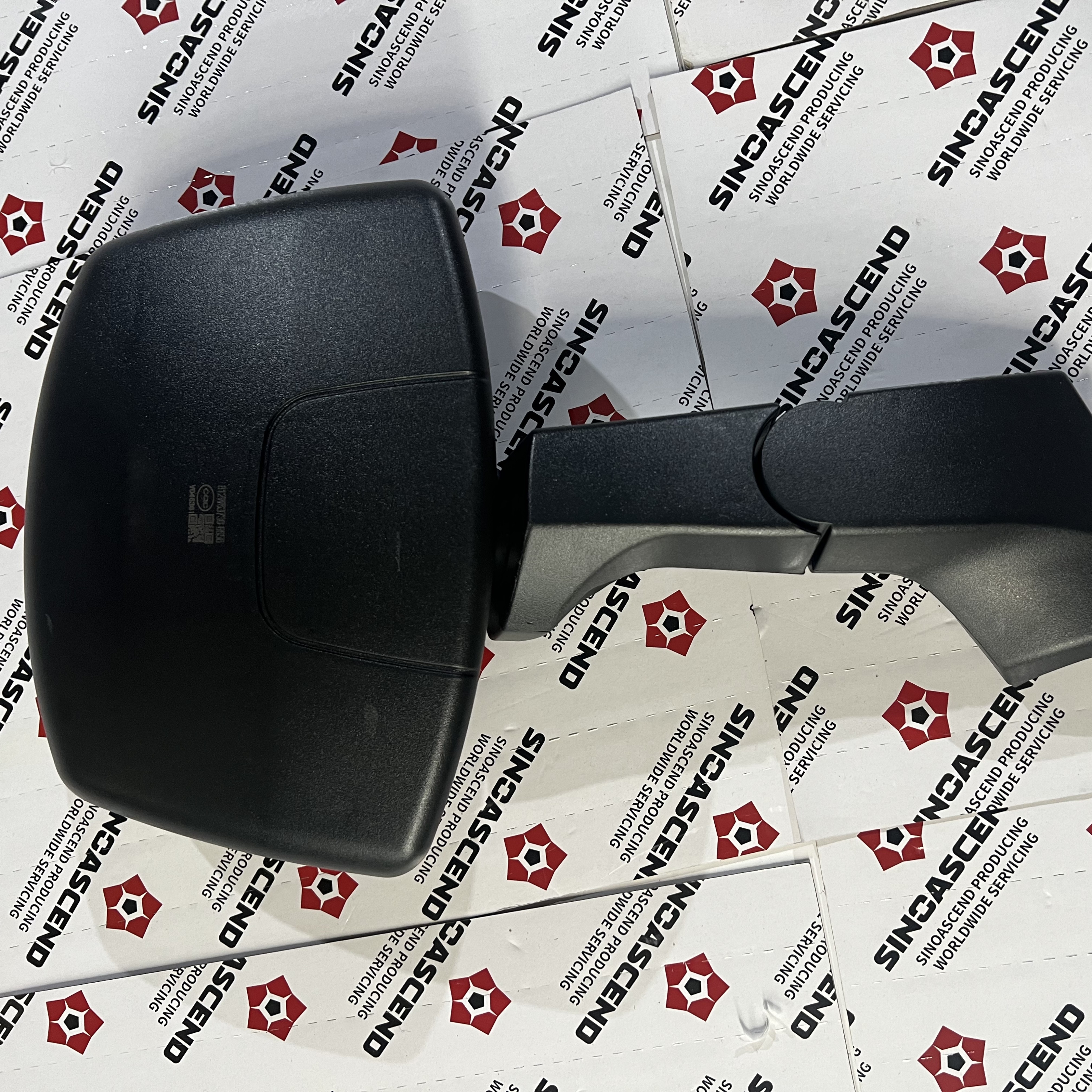 Front mirror assembly