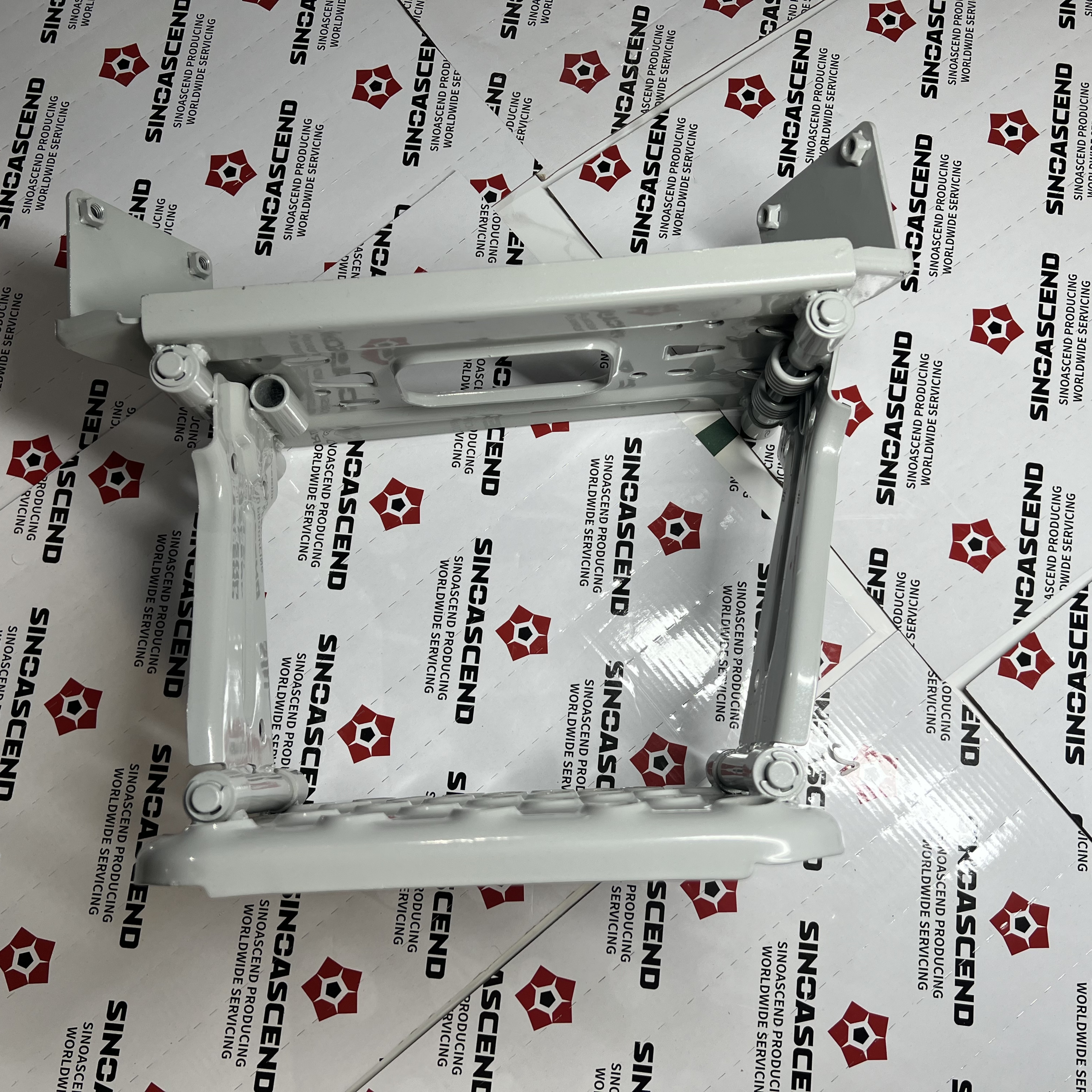 Lower right step suspension