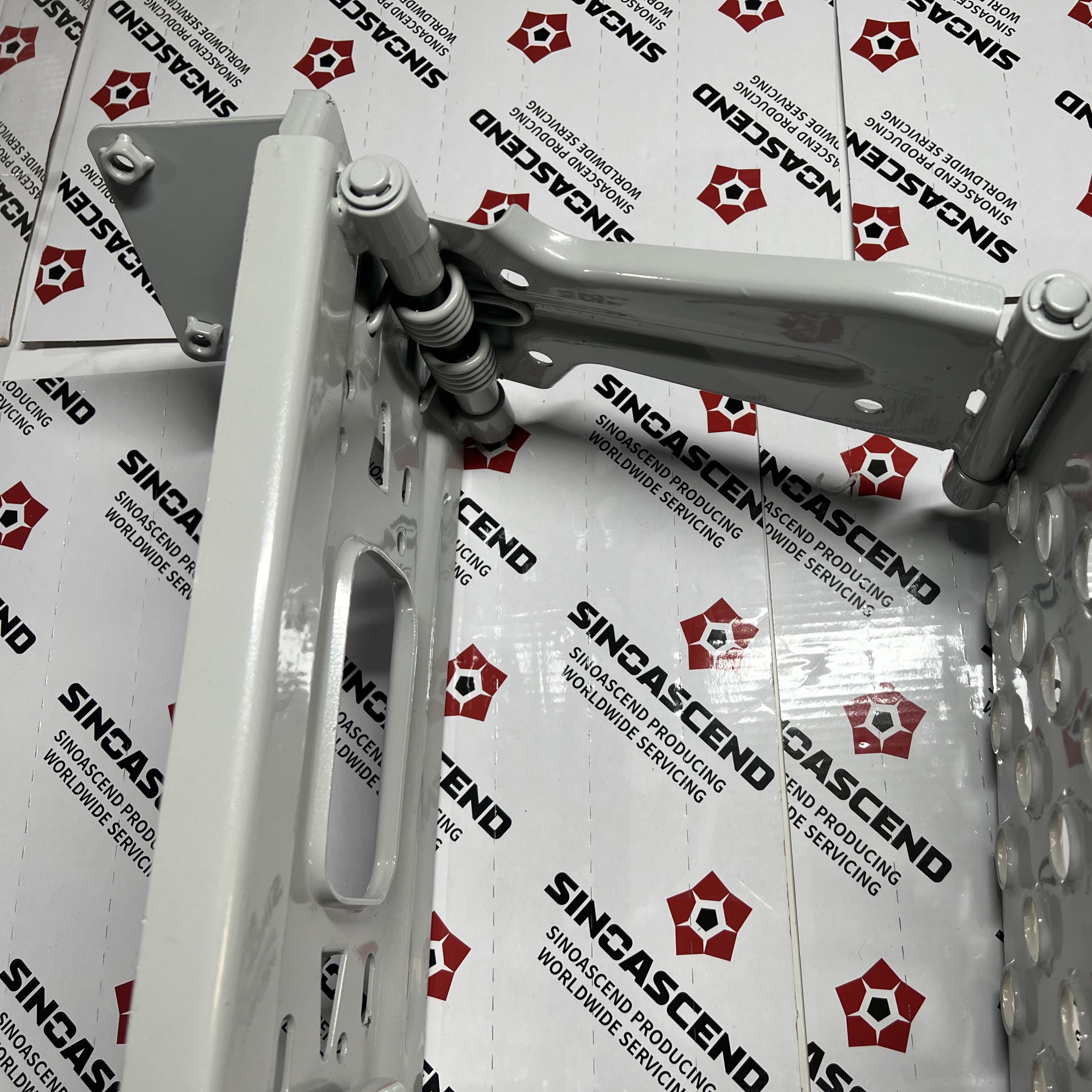 Lower right step suspension