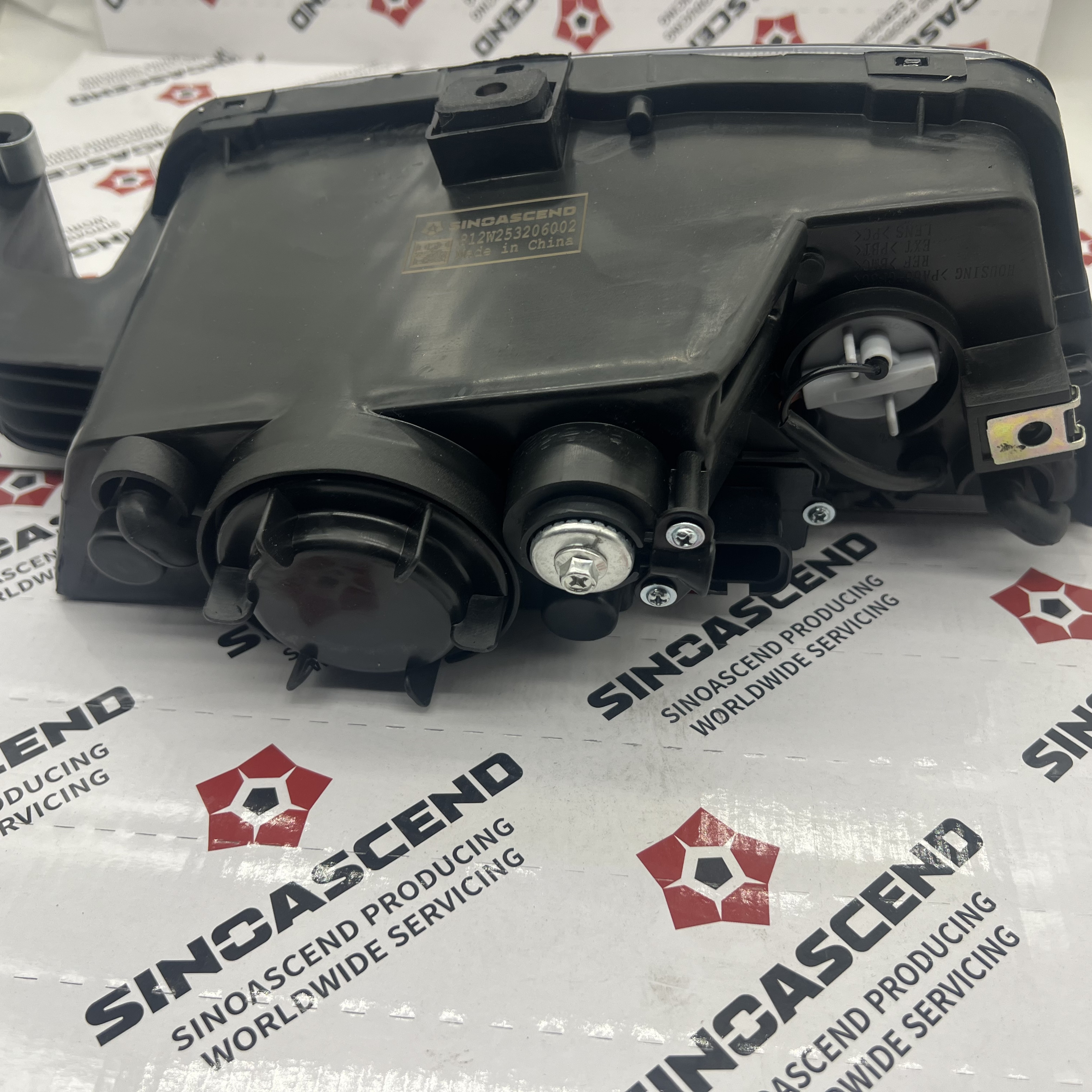 Right front fog lamp