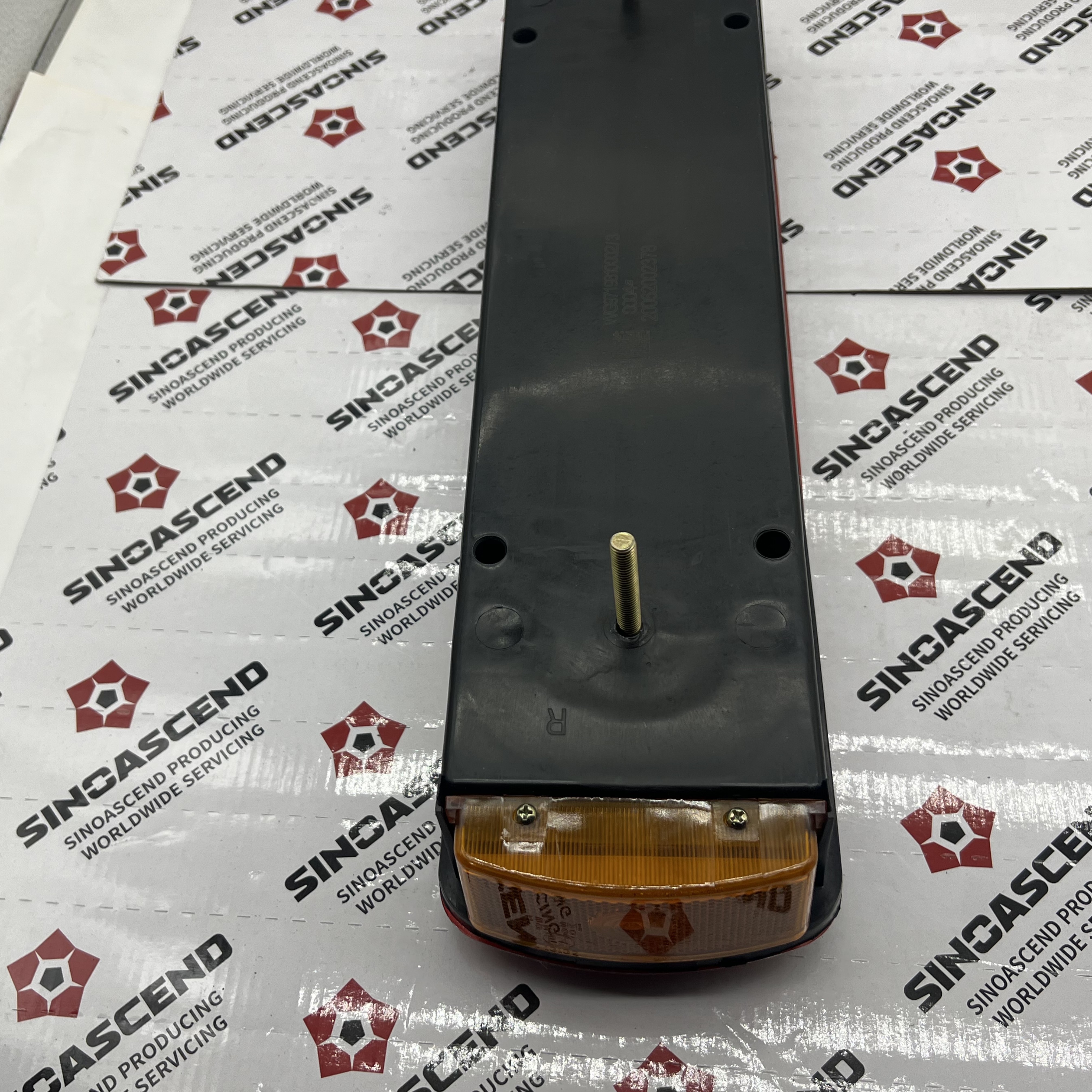 Right rear taillight