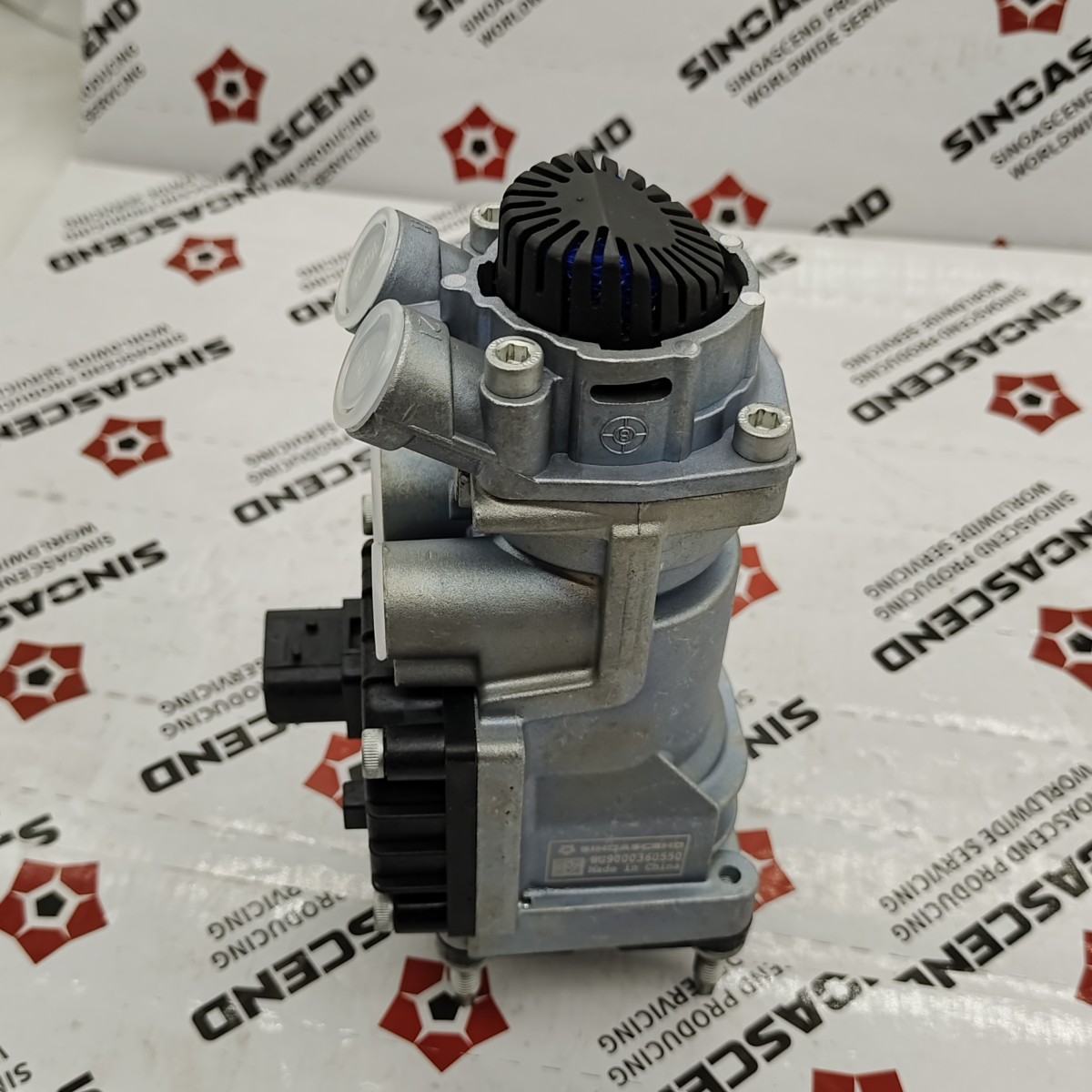 WG9000360550 (4).jpg