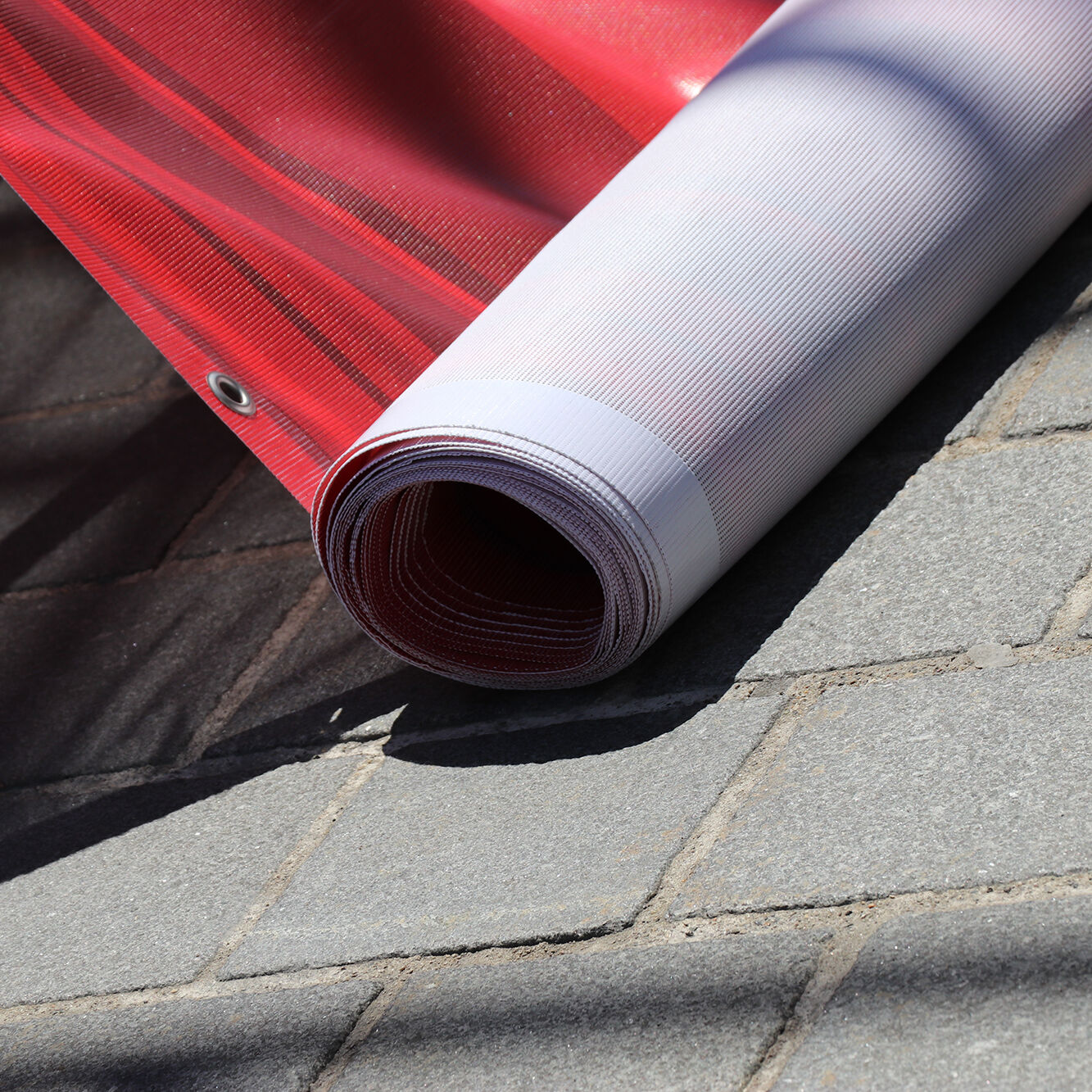 Custom Mesh Banners