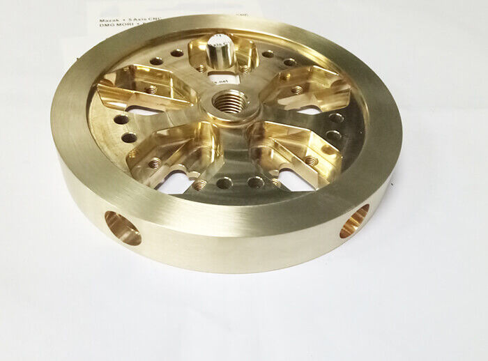 Precision cnc machined brass lighting lamp components