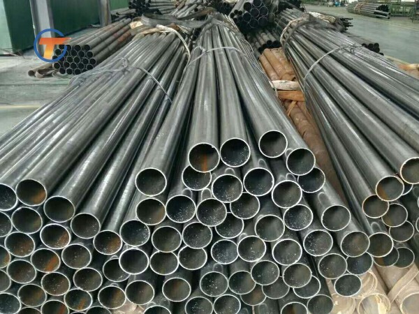 Stainless Steel Pipes / Tubes (Round, Square, Oval; Seamless, Welded)