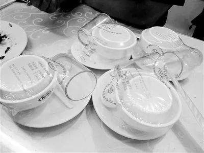 Ceramic and crystal tableware pillow packing machine WBZ-CJ