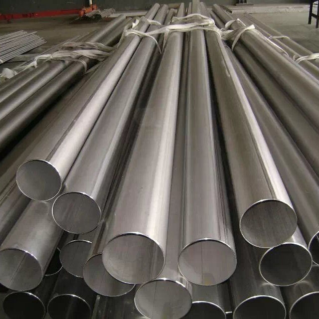 WHAT IS THE DIFFERENCE BETWEEN PIPE AND TUBE?