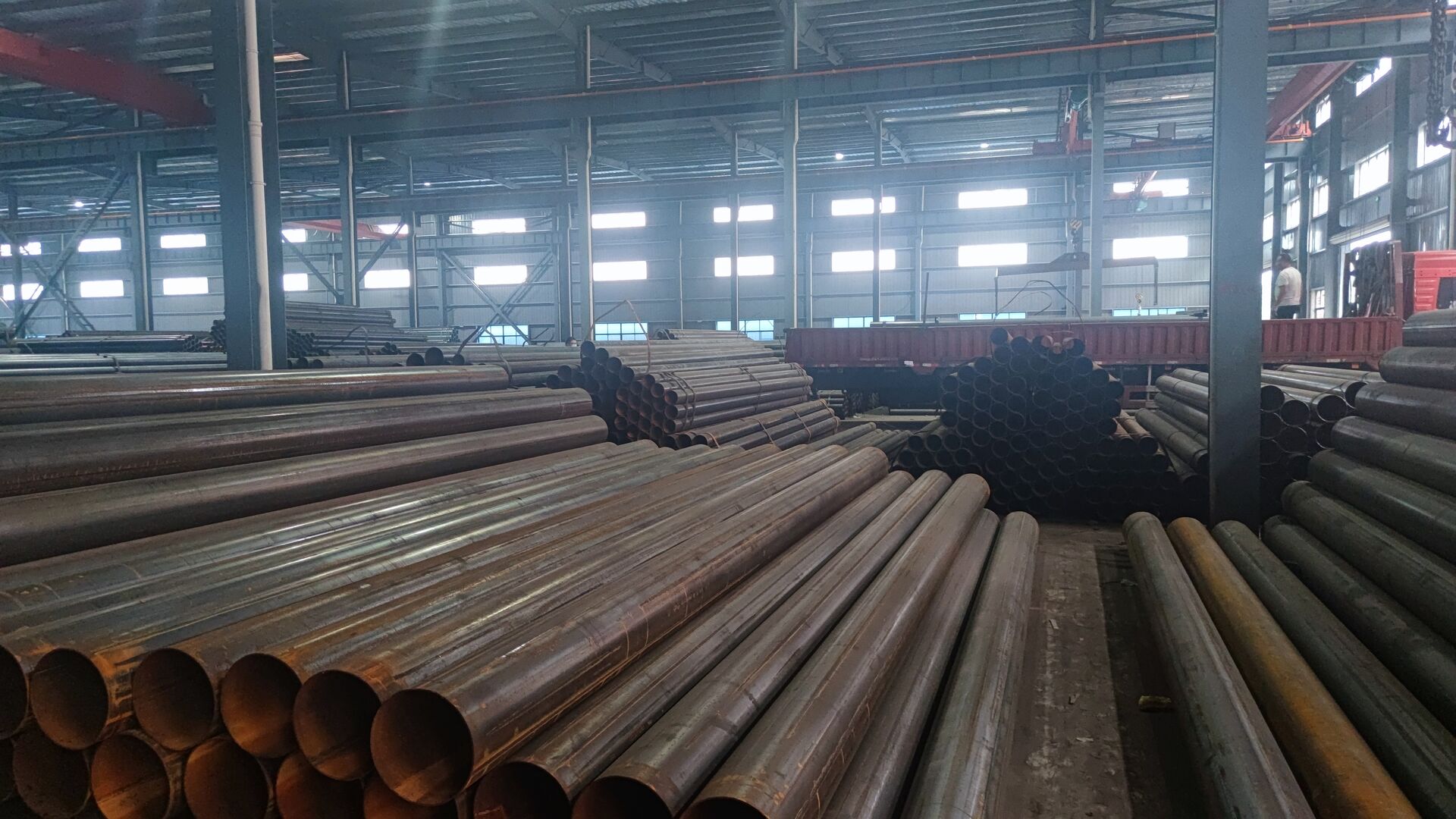 Steel pipe/tube