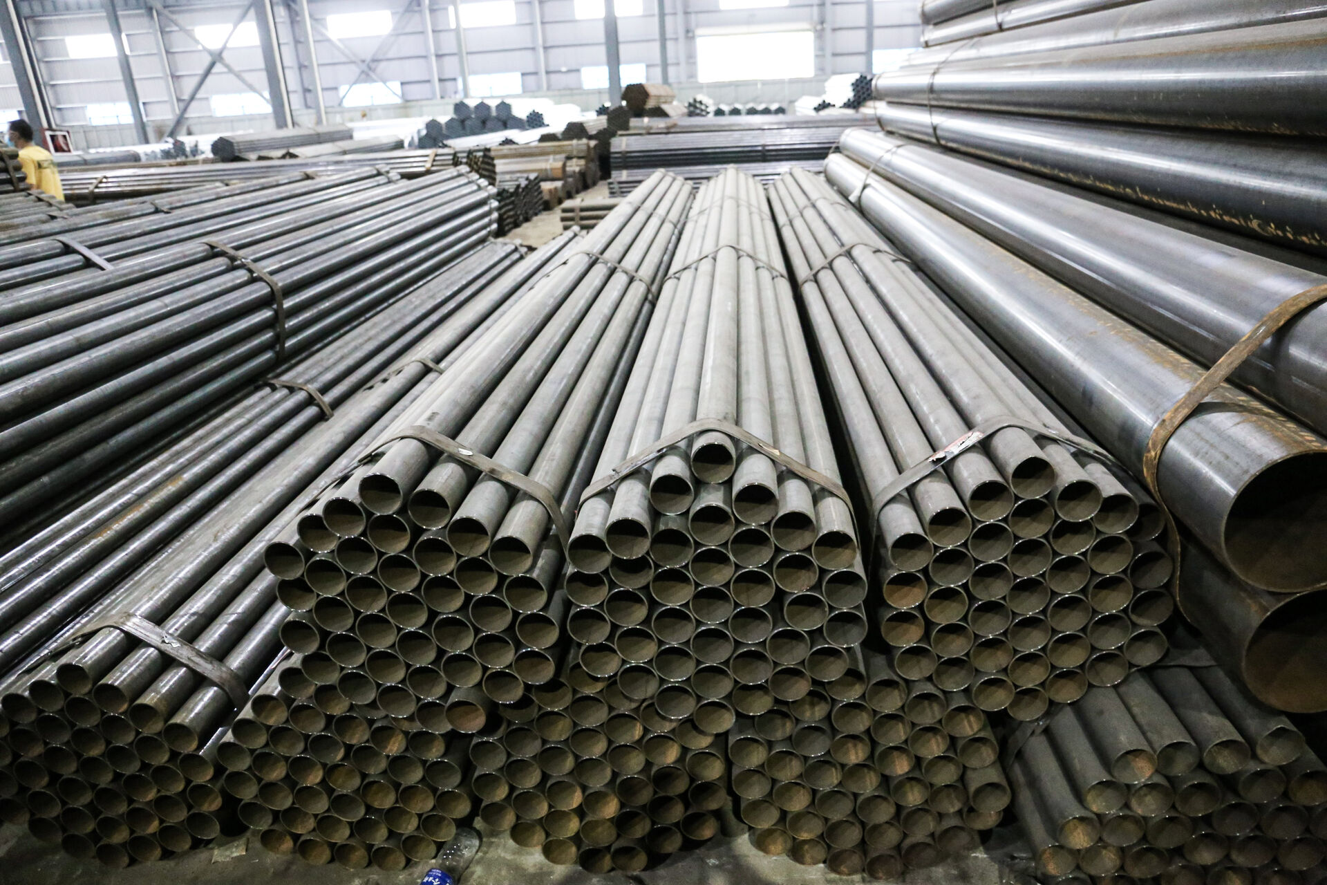 SS400 steel pipe/tube