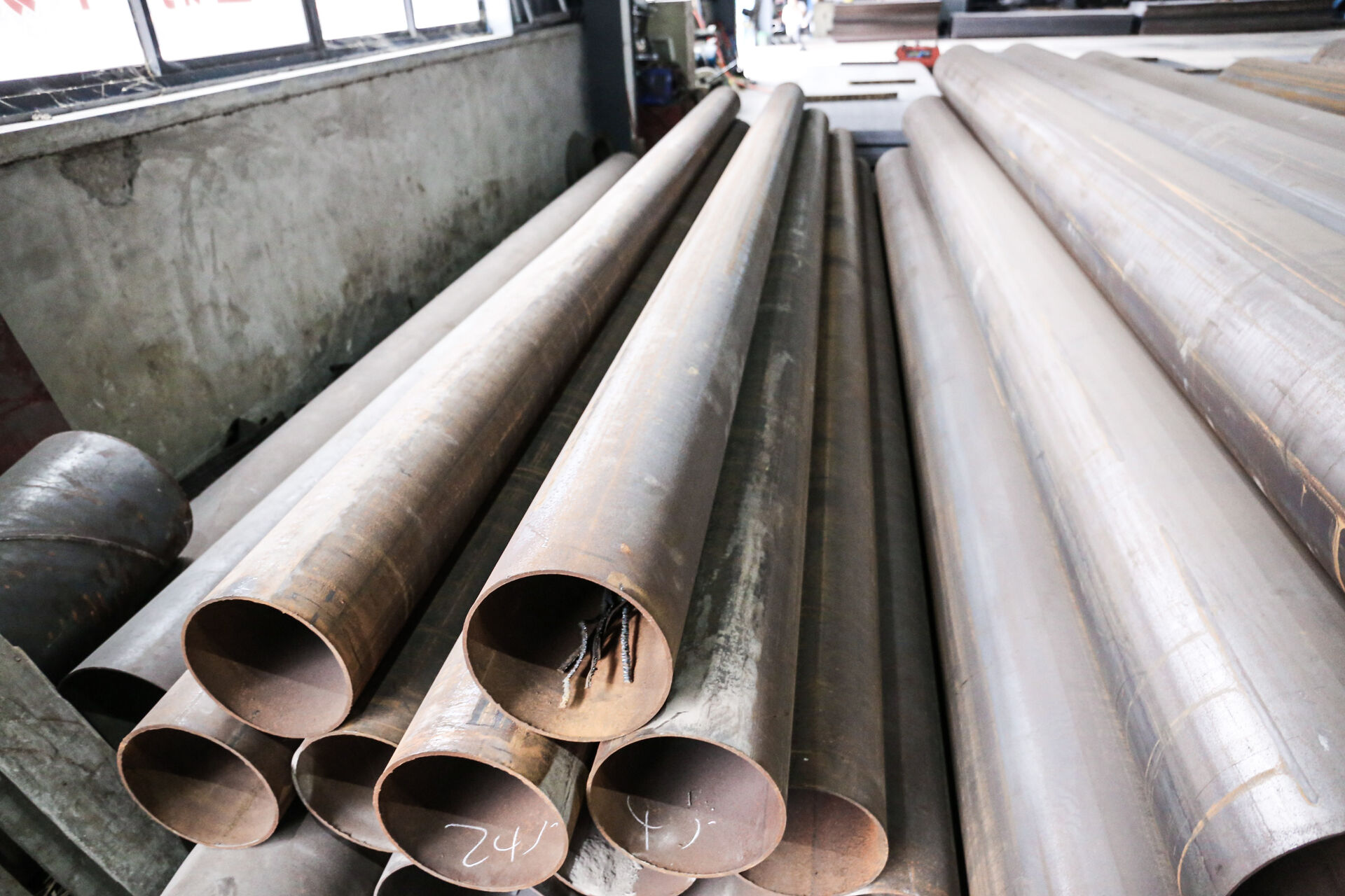 SS400 steel pipe/tube