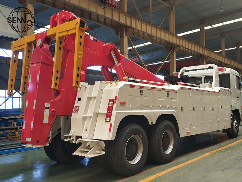 Wrecker truck