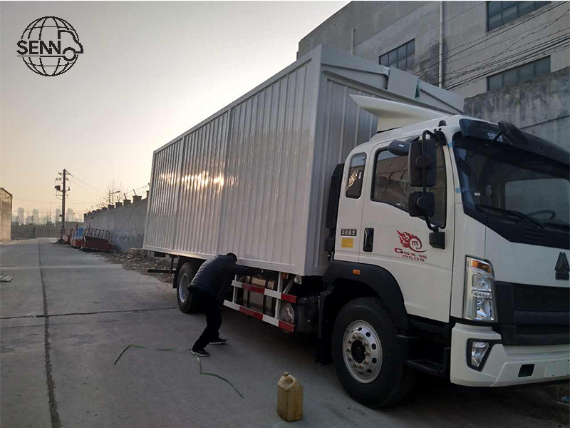 Wing van