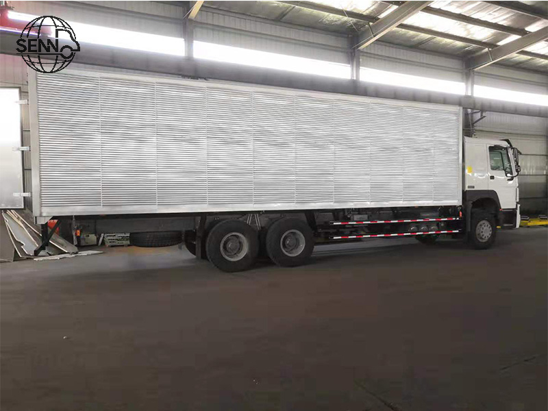 Wing van