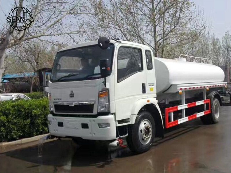 Water tank truck