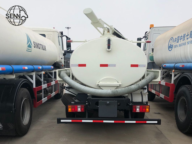Water tank truck