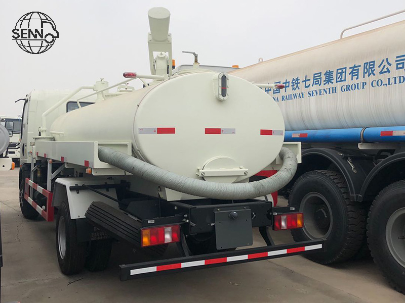 Water tank truck