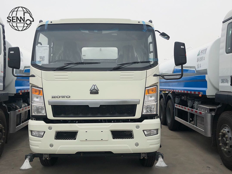 Water tank truck
