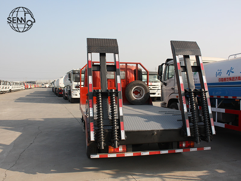 Wrecker truck