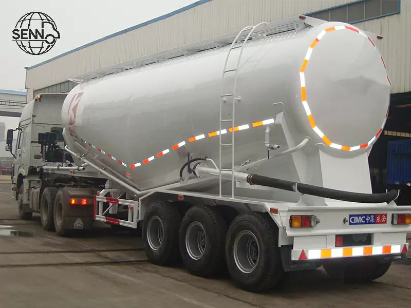 Bulk cement trailer