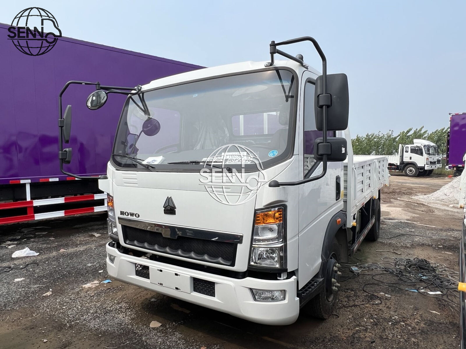 Sinotruk Howo 3-6ton Light Cargo truck ZZ1047D3414D145