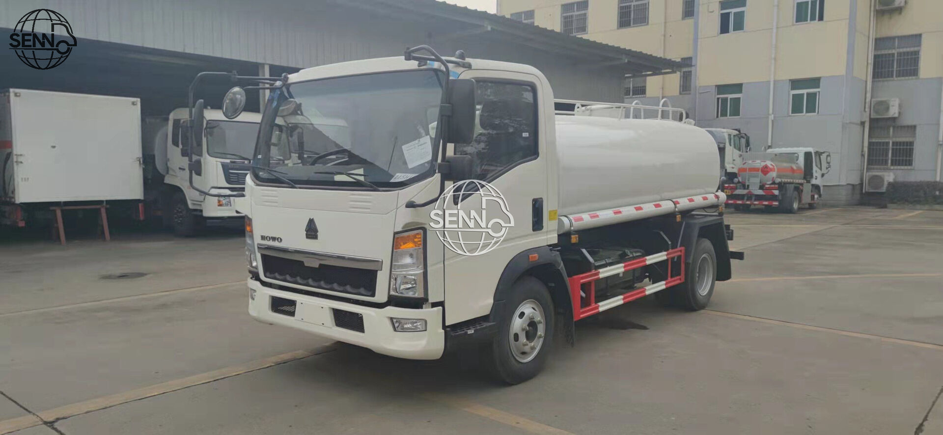 Sinotruk Howo 6000 Liters Water Transport Truck