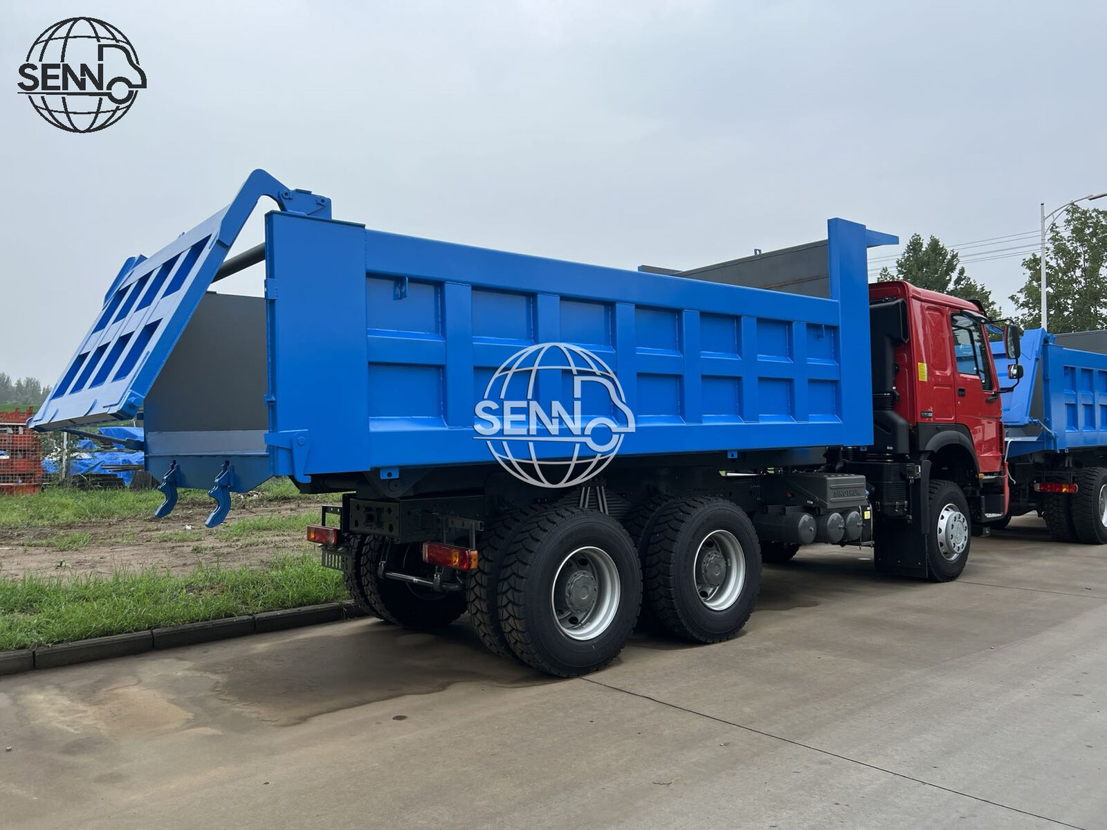 Sinotruck Howo Dump Truck 6x4 336 371 380 10 Wheeler 40Ton Tipper Truck with Low Price