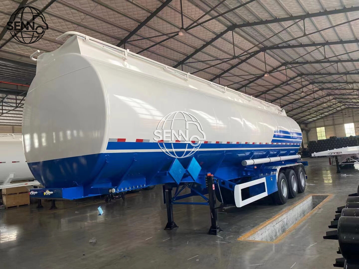 Senno 3 axle Steel 5 compartments 45000 Liters Petroleum Diesel semitrailer fuel tank trailer