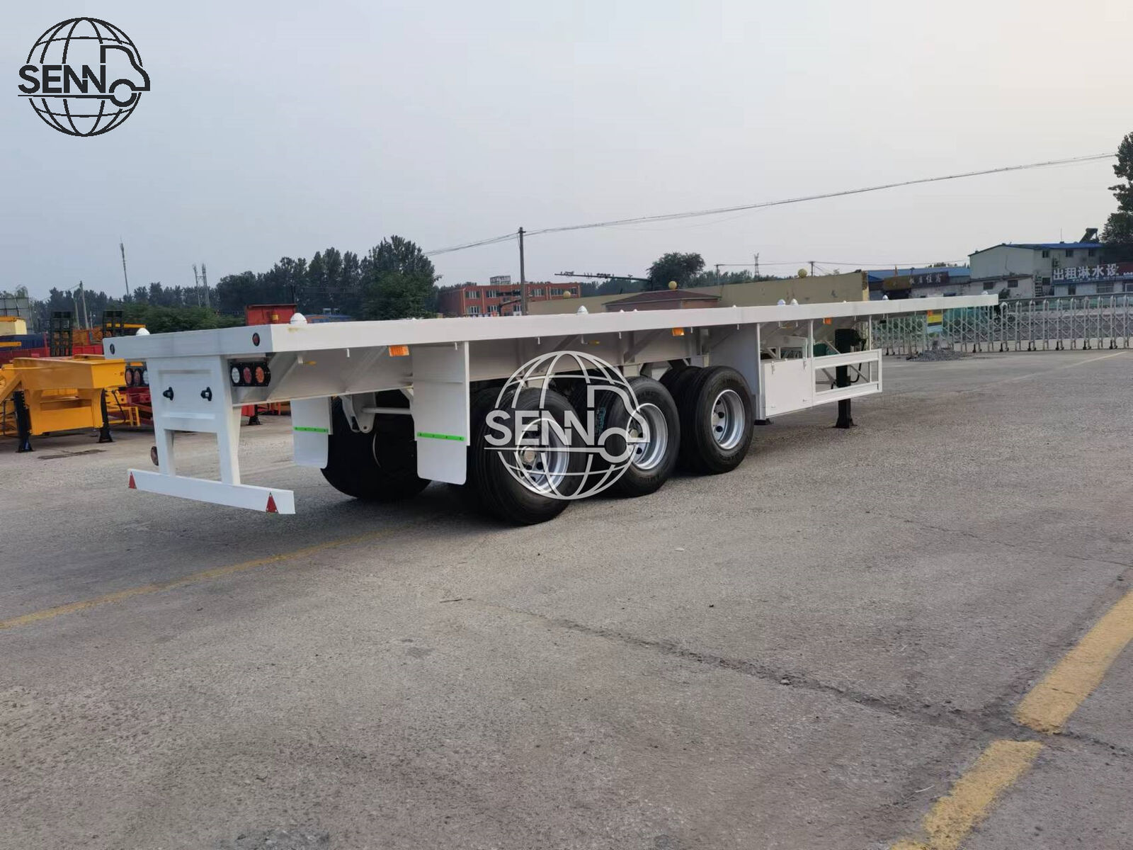 Senno Truck Trailer Flatbed Trailer 3 Axles 50tons 13M Container Carrier 