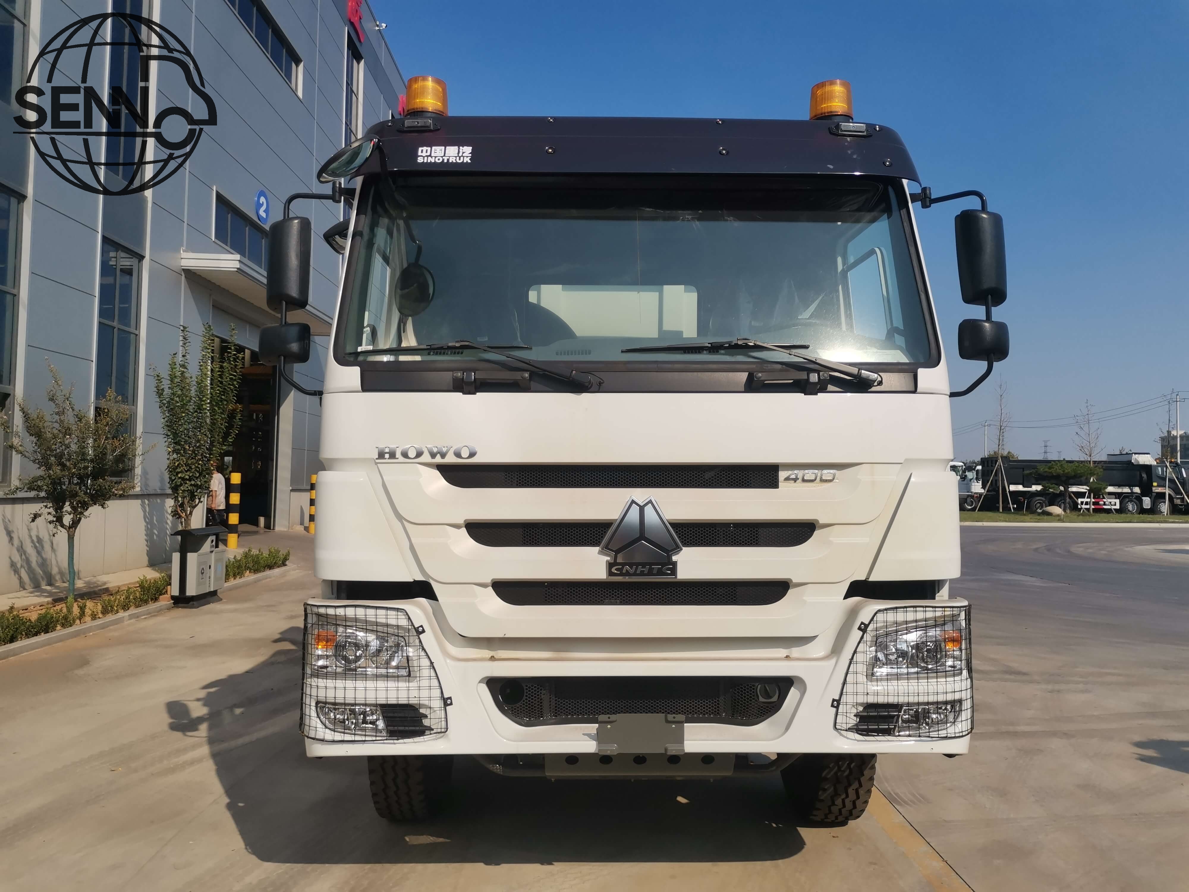 Sinotruk howo 6X4 dump truck with 2 warming lights 400 hp 18cbm 10 wheels tipper truck
