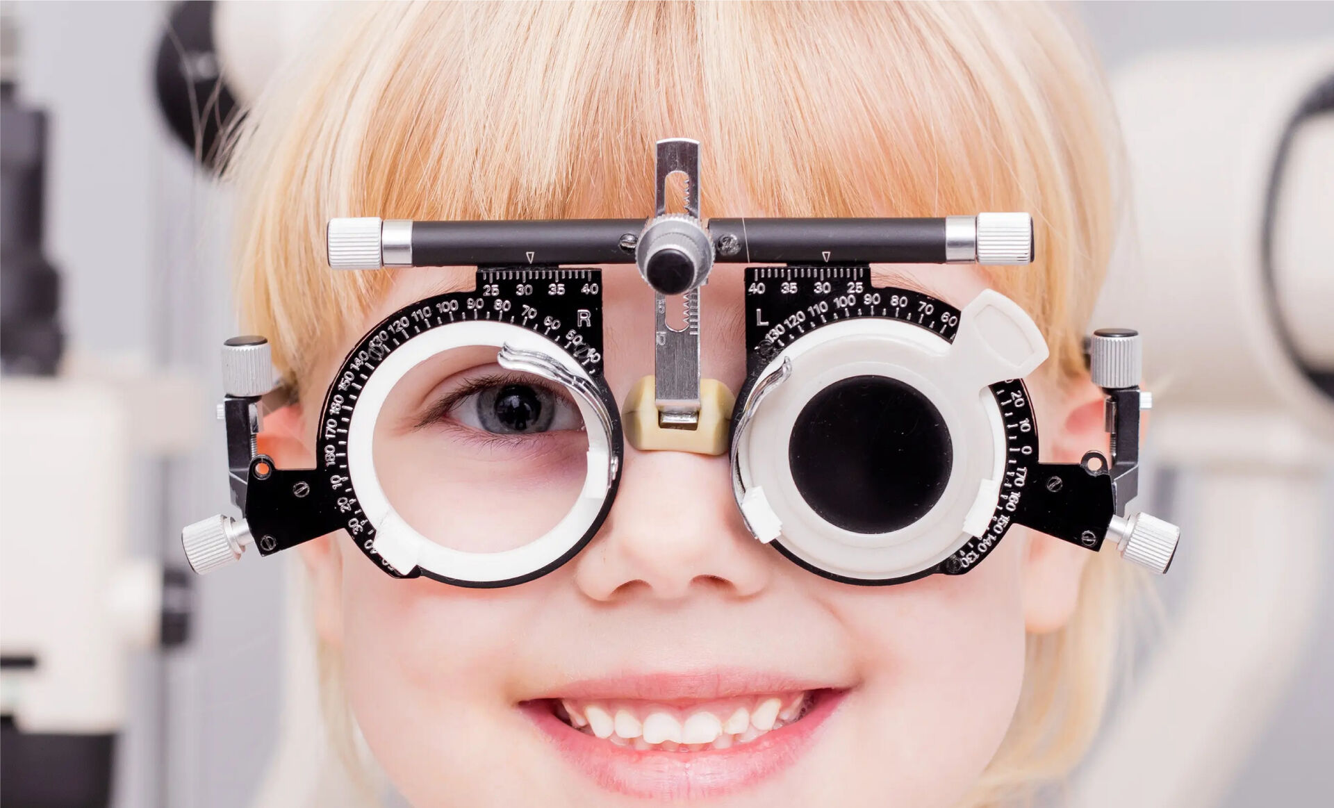 What harm of inferior optical lenses on the eye?