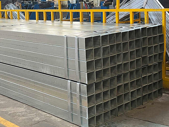 ST12/ST37 Galvanized square pipe
